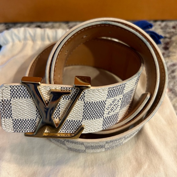 LOUIS VUITTON DAMIER AZUR INITIAL BELT - Picture 5 of 16